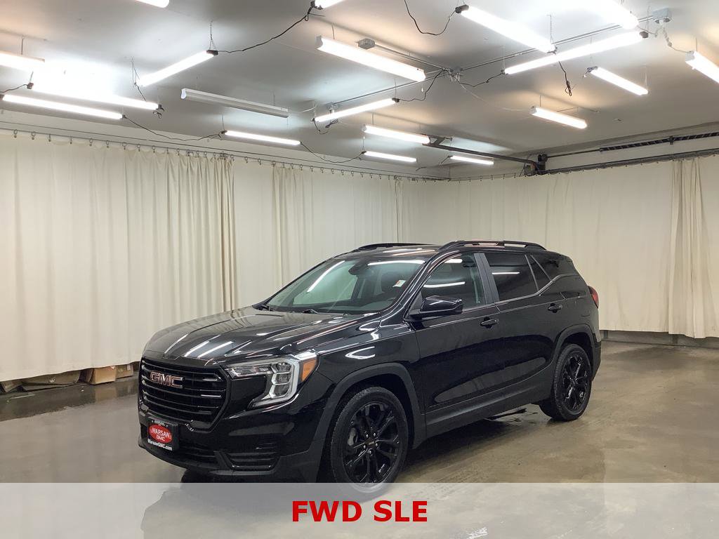 Used 2022 GMC Terrain SLE w/ Driver Convenience Package