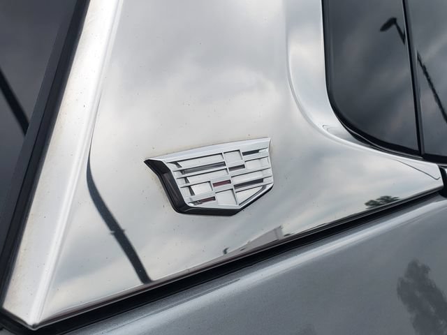 Used 2024 Cadillac Escalade Premium Luxury AWD/4WD image 6