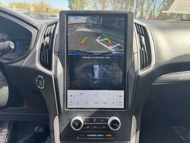 Used 2022 Ford Edge SEL image 36