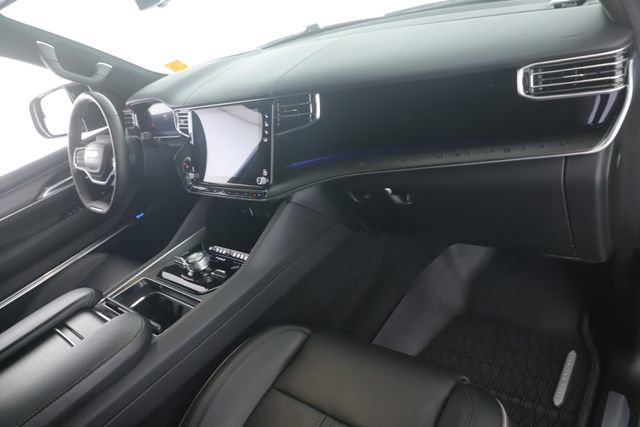 Used 2025 Jeep Grand Wagoneer Series II Obsidian w/ Quick Order Packagew 28T AWD/4WD image 34