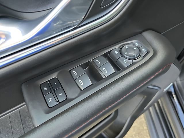 Certified 2024 Chevrolet Suburban RST image 28