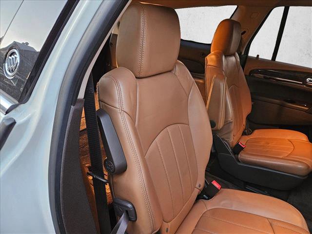 Used 2014 Buick Enclave Premium w/ Trailering Provision Package image 24