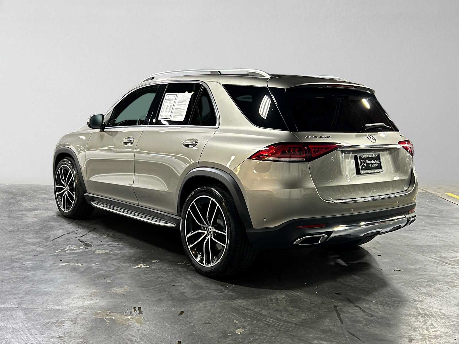Certified 2021 Mercedes-Benz GLE 450 4MATIC image 5