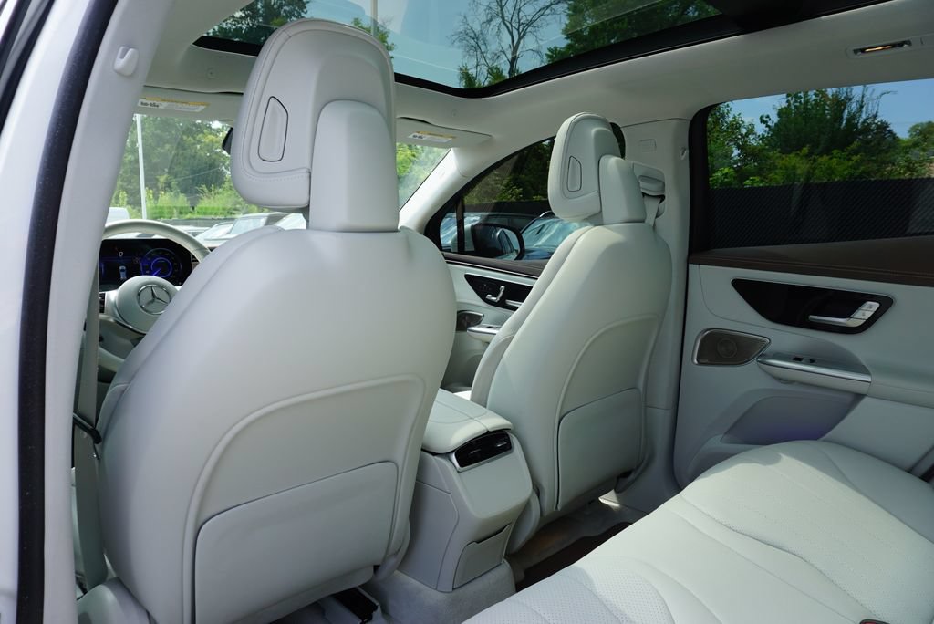 Certified 2023 Mercedes-Benz EQE 350+ SUV image 23