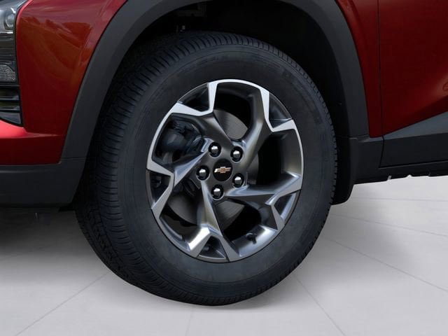 New 2026 Chevrolet Trax LT w/ LPO, Blackout Package FWD image 9
