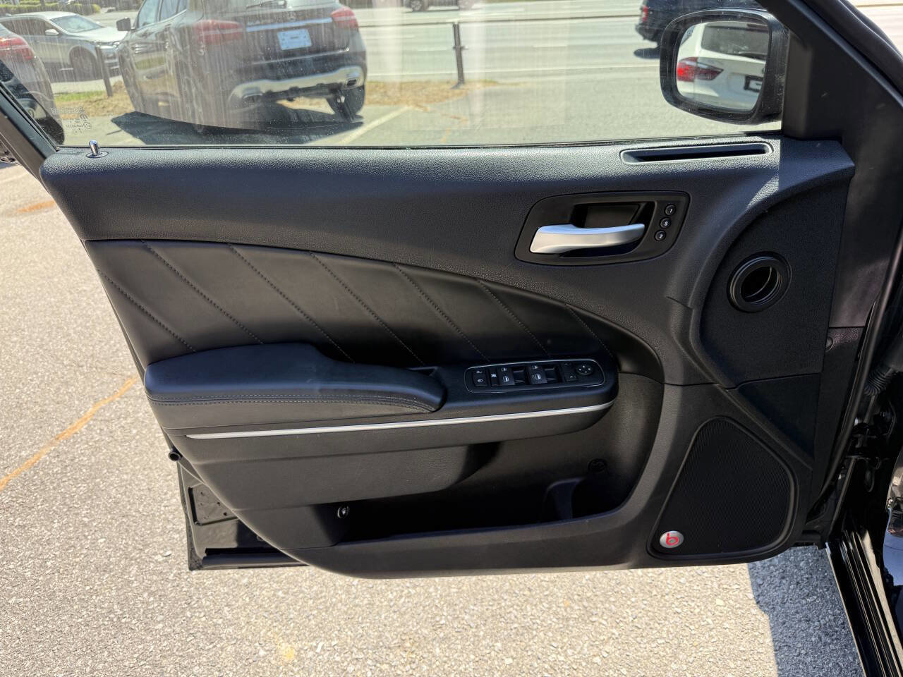 Used 2015 Dodge Charger SXT w/ AWD Plus Group image 23