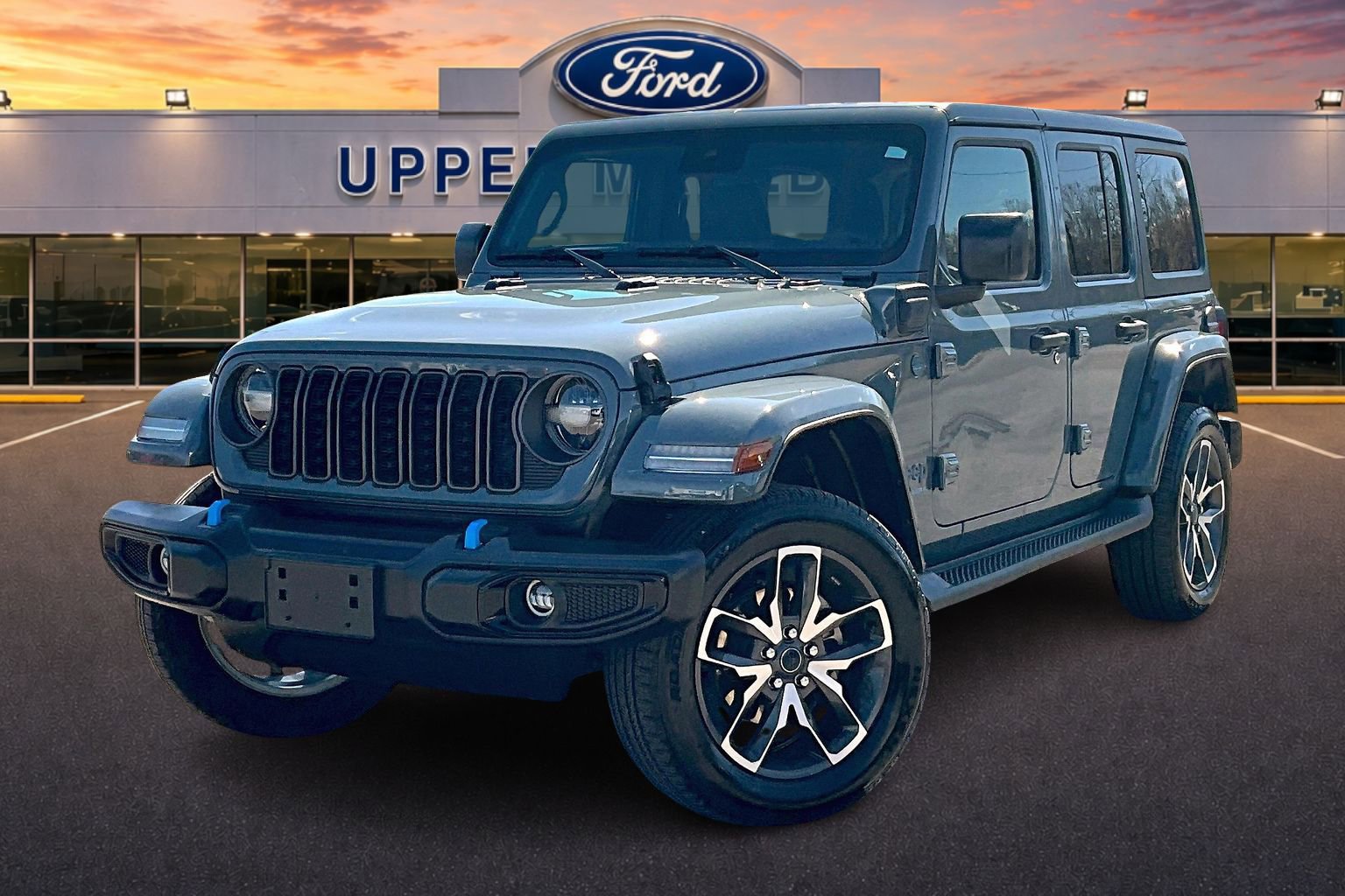 Used 2024 Jeep Wrangler Unlimited AWD/4WD image 12