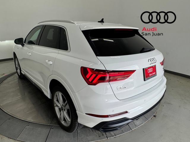 Used 2022 Audi Q3 2.0T Premium Plus w/ Premium Plus Package AWD/4WD image 32