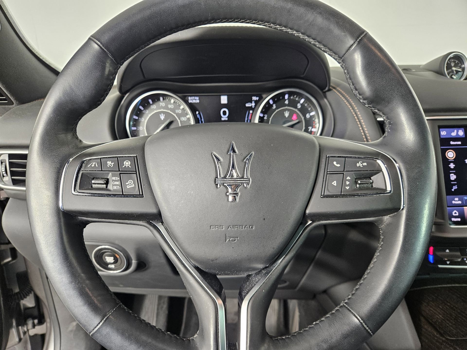 Used 2022 Maserati Levante Modena AWD/4WD image 22