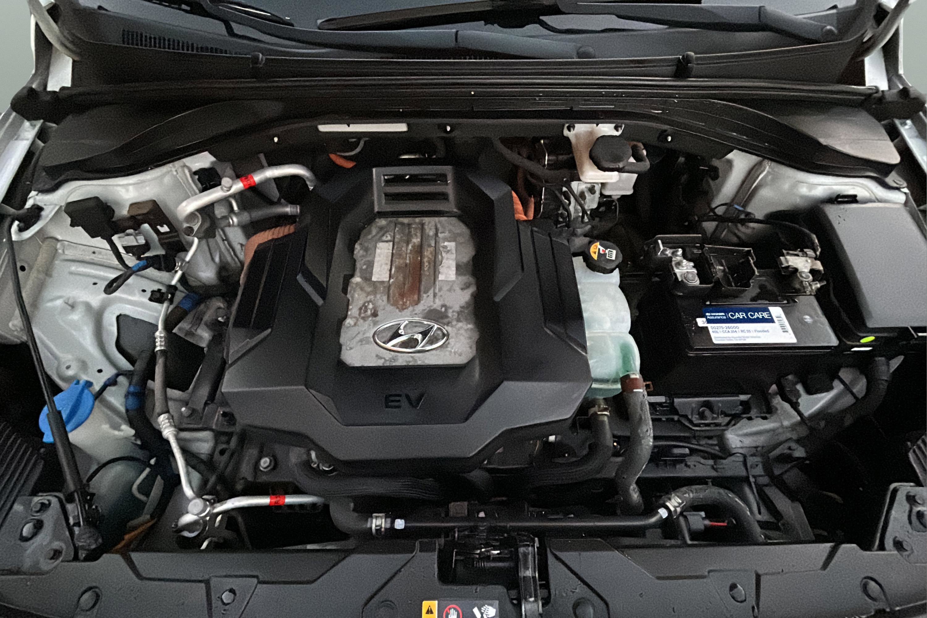 Used 2019 Hyundai Ioniq Electric FWD image 38