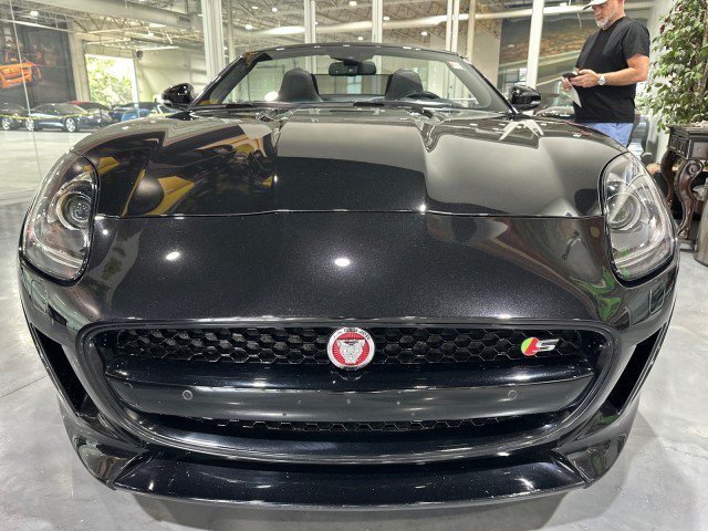 Used 2015 Jaguar F-TYPE S RWD image 21