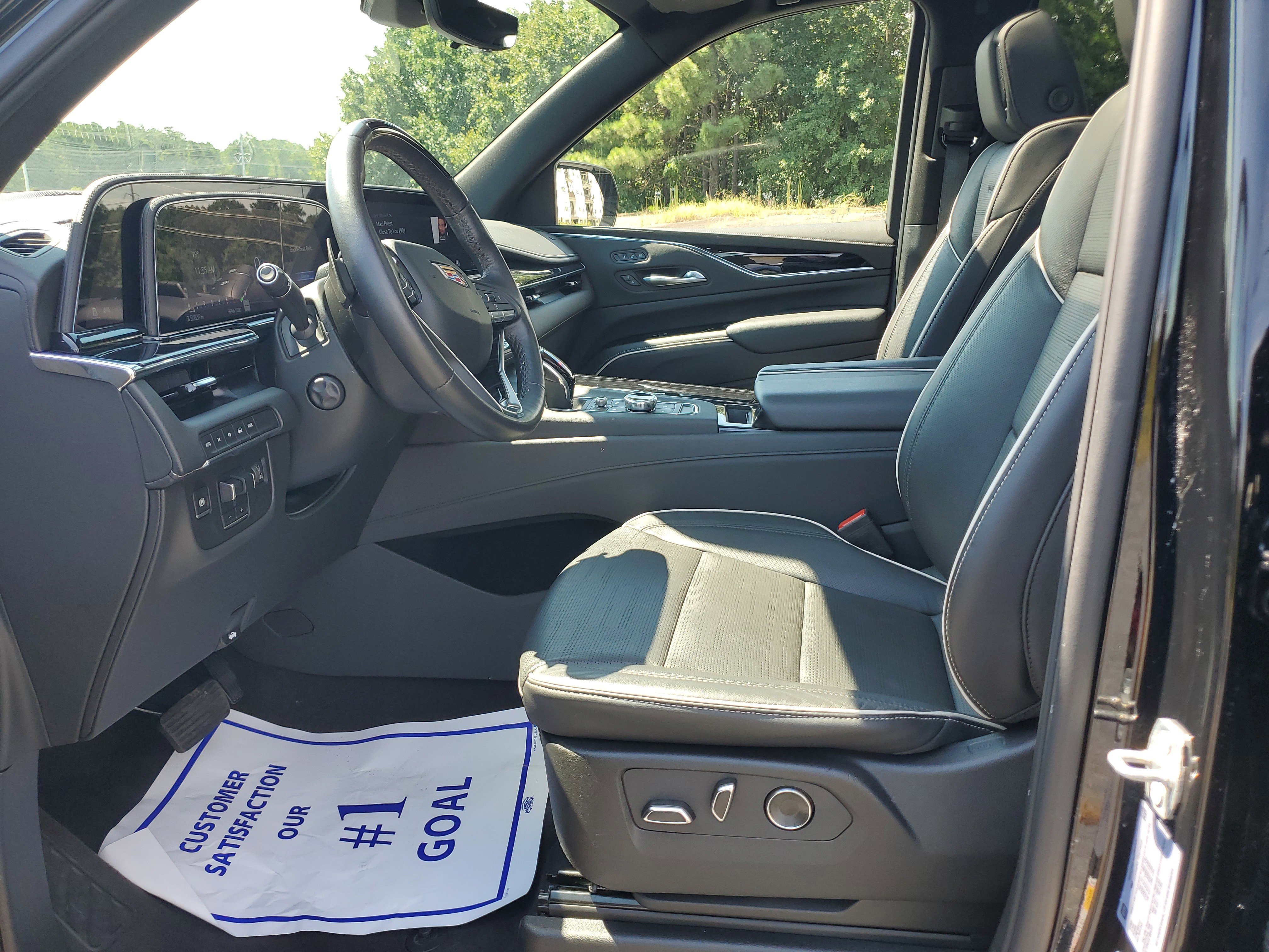 Used 2024 Cadillac Escalade Sport image 21