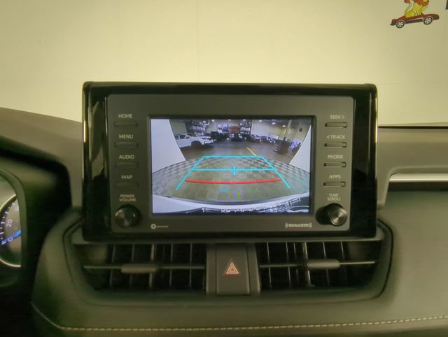 Used 2021 Toyota RAV4 LE AWD/4WD image 23