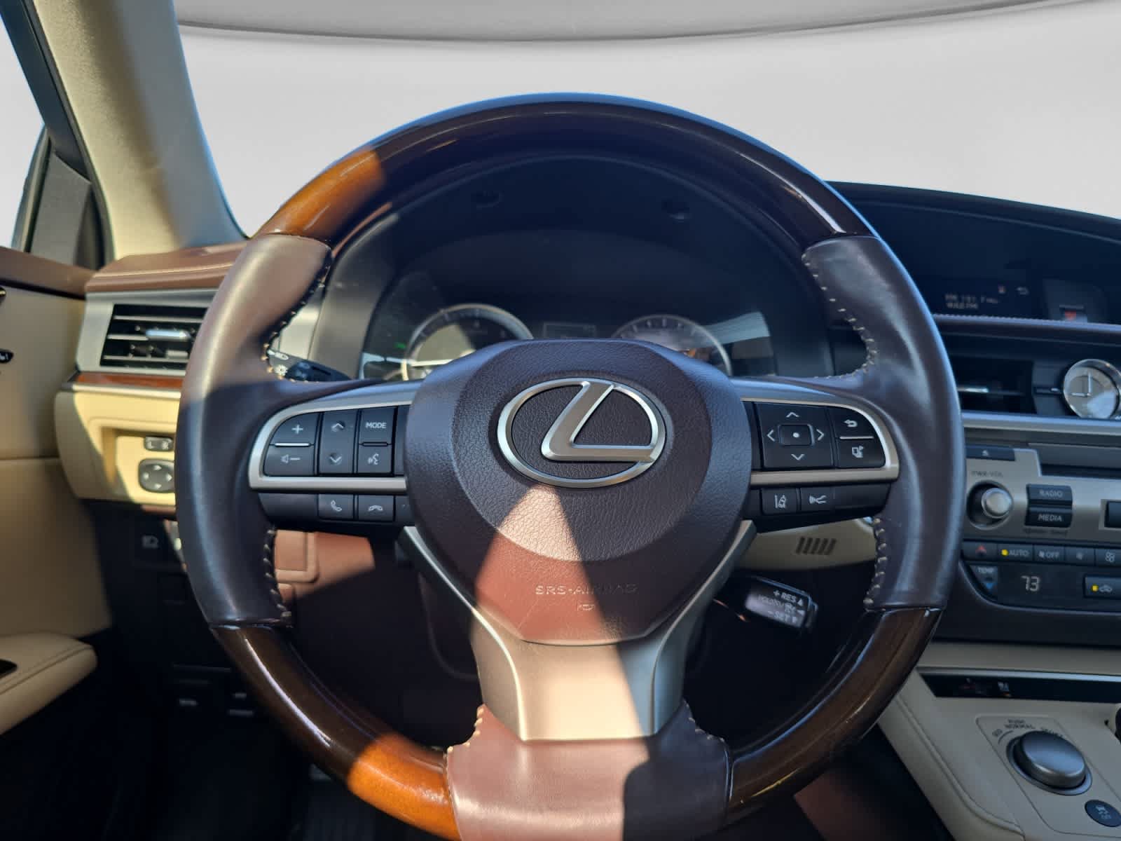 Used 2017 Lexus ES 350 w/ Premium Package FWD image 11