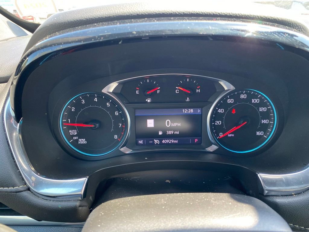 Used 2023 Chevrolet Traverse LT w/ LT Premium Package AWD/4WD image 12