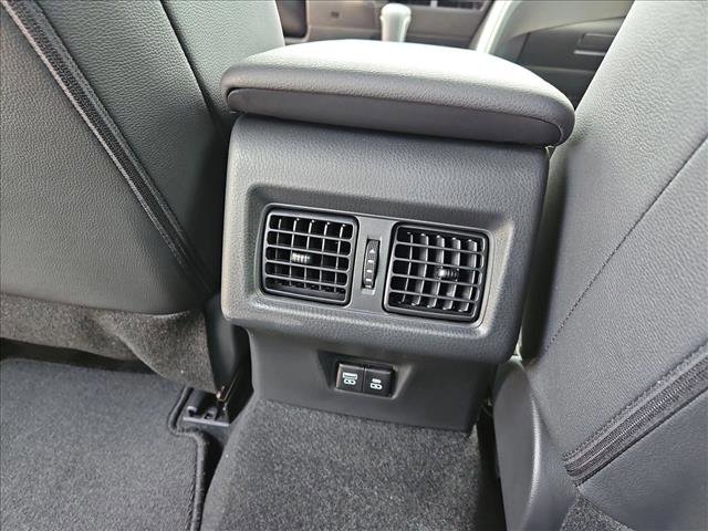 Used 2026 Toyota Camry SE w/ Convenience Package FWD image 17