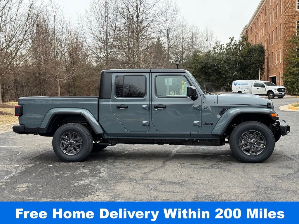 New 2026 Jeep Gladiator Sport image 4