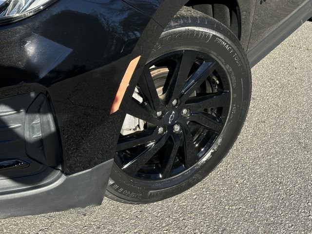 Used 2023 Chevrolet Equinox LS w/ Midnight Edition image 9