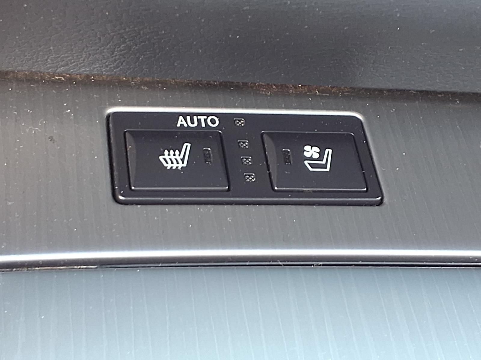 Used 2014 Lexus GS 350 w/ F Sport Package RWD image 21