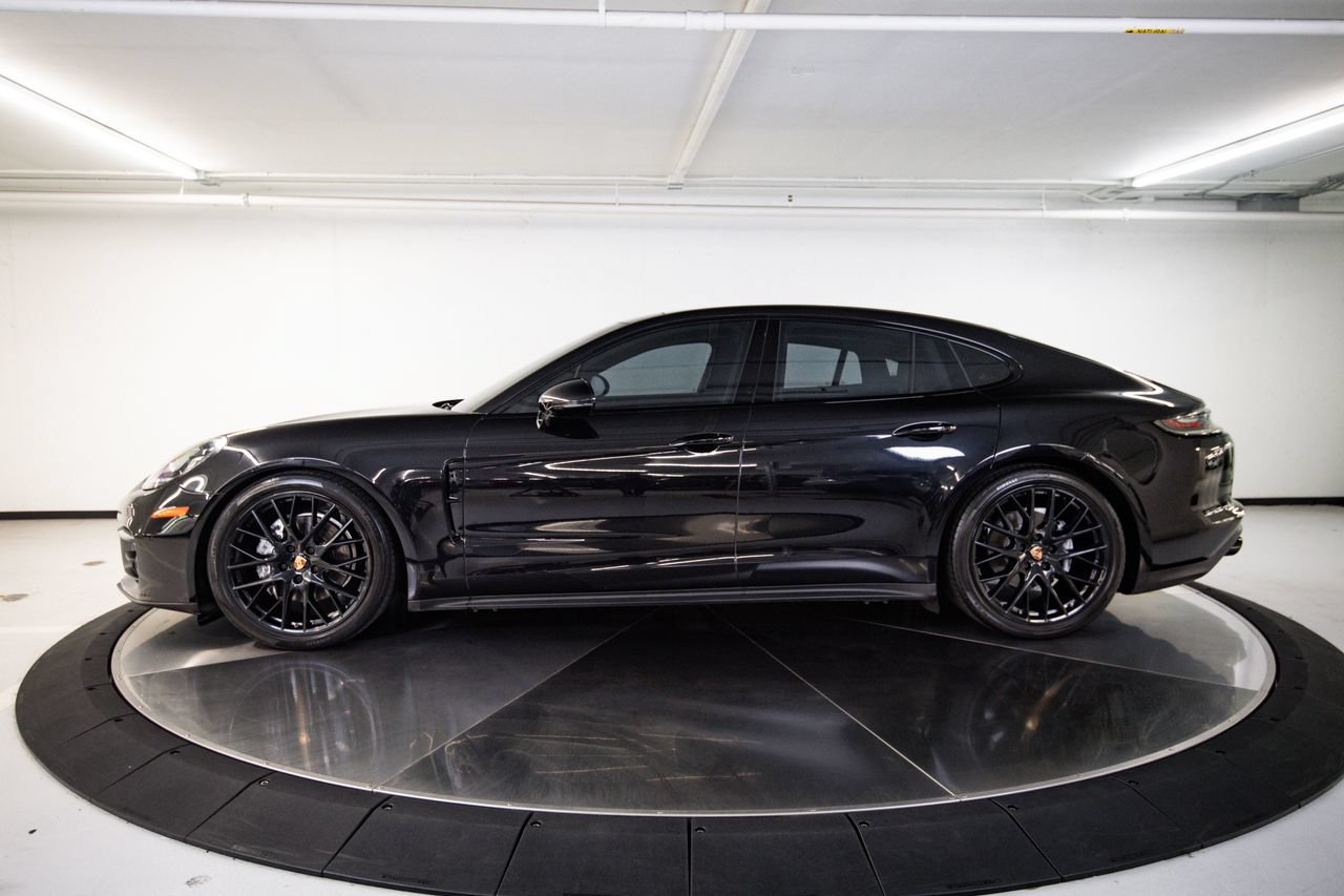 Certified 2023 Porsche Panamera 4 Platinum Edition AWD/4WD image 2