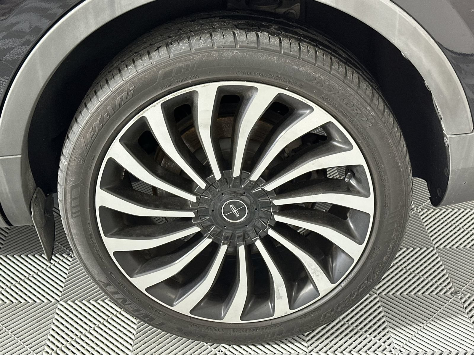 Used 2019 Lincoln Nautilus Black Label AWD/4WD image 10