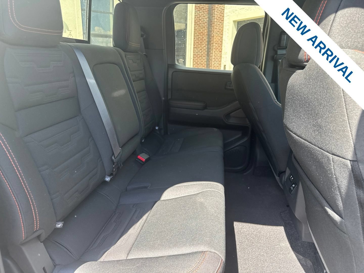 Used 2026 Nissan Frontier PRO-4X w/ Pro-4x Convenience Package AWD/4WD image 11
