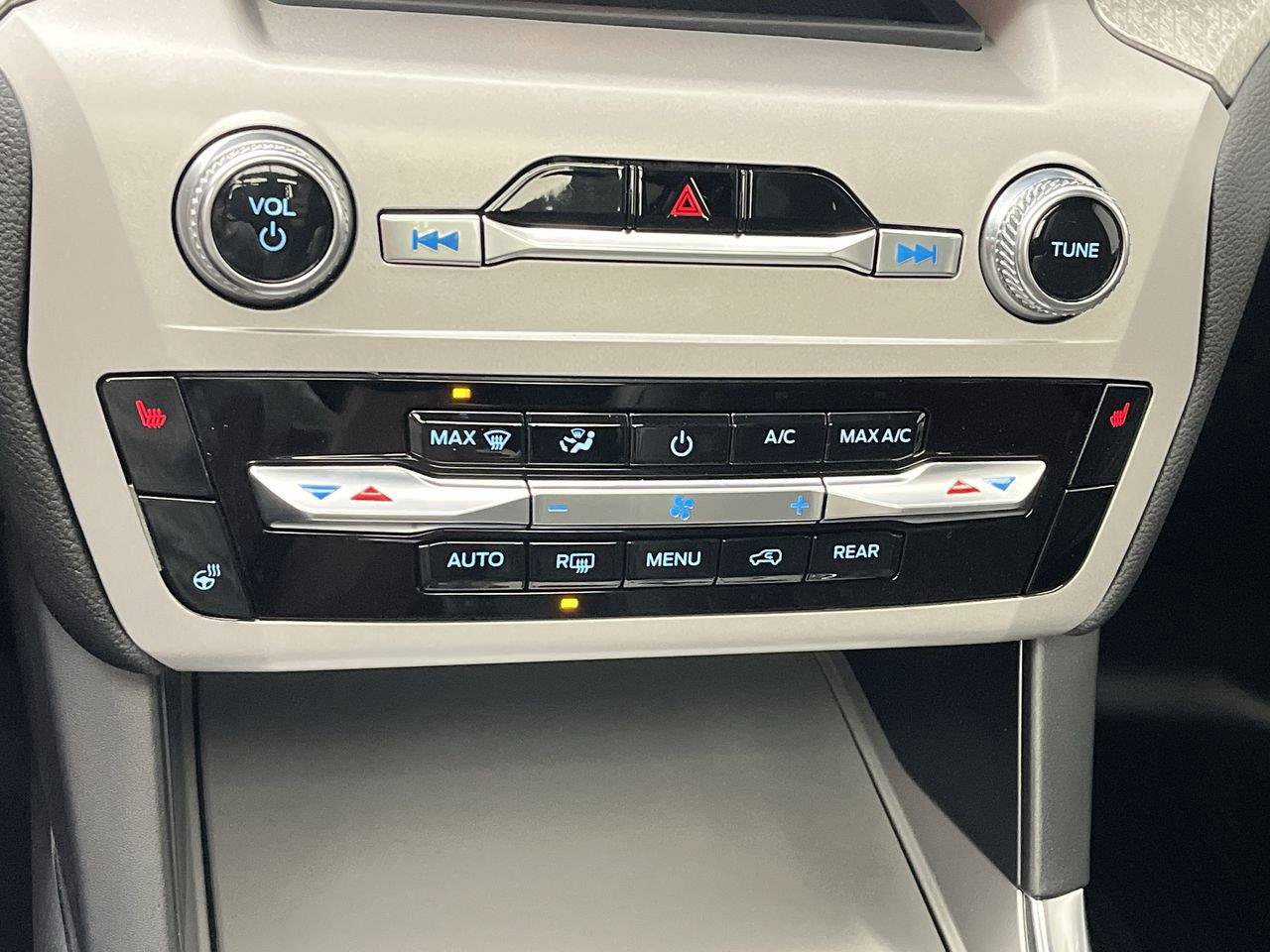 Certified 2023 Ford Explorer Timberline w/ Timberline Technology Package AWD/4WD image 25