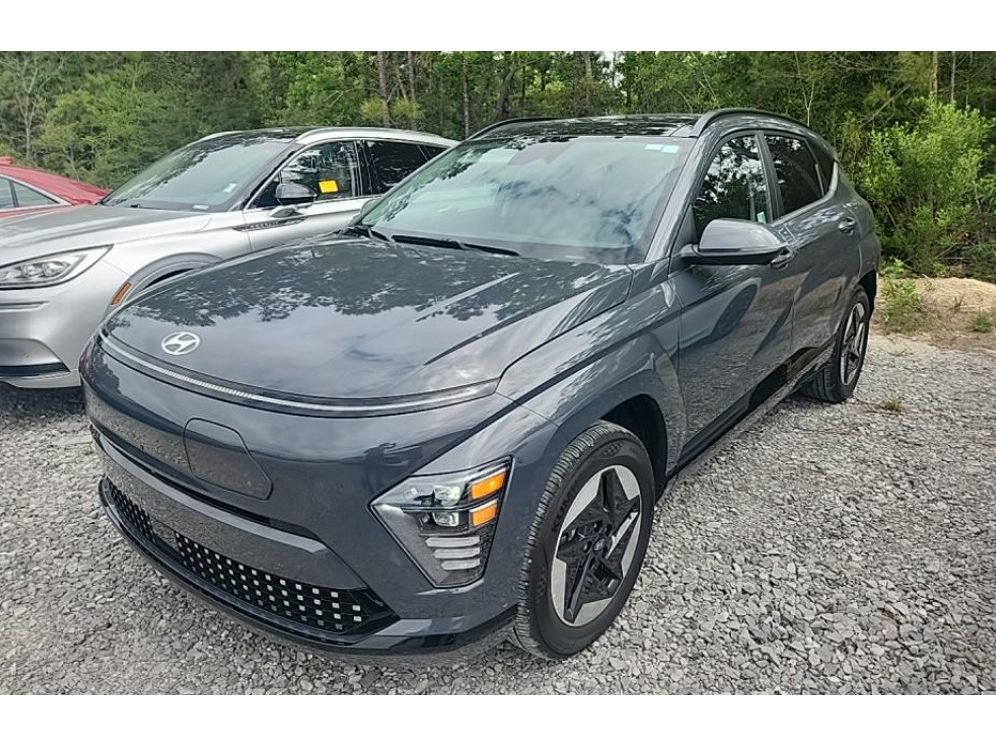 Used 2024 Hyundai Kona Limited FWD image 1