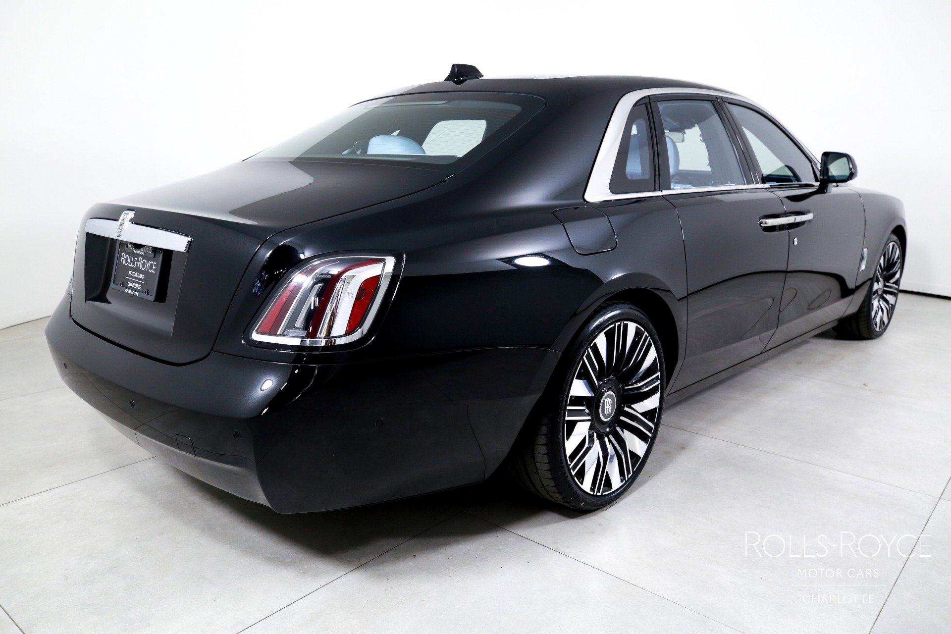 New 2026 Rolls-Royce Ghost image 2