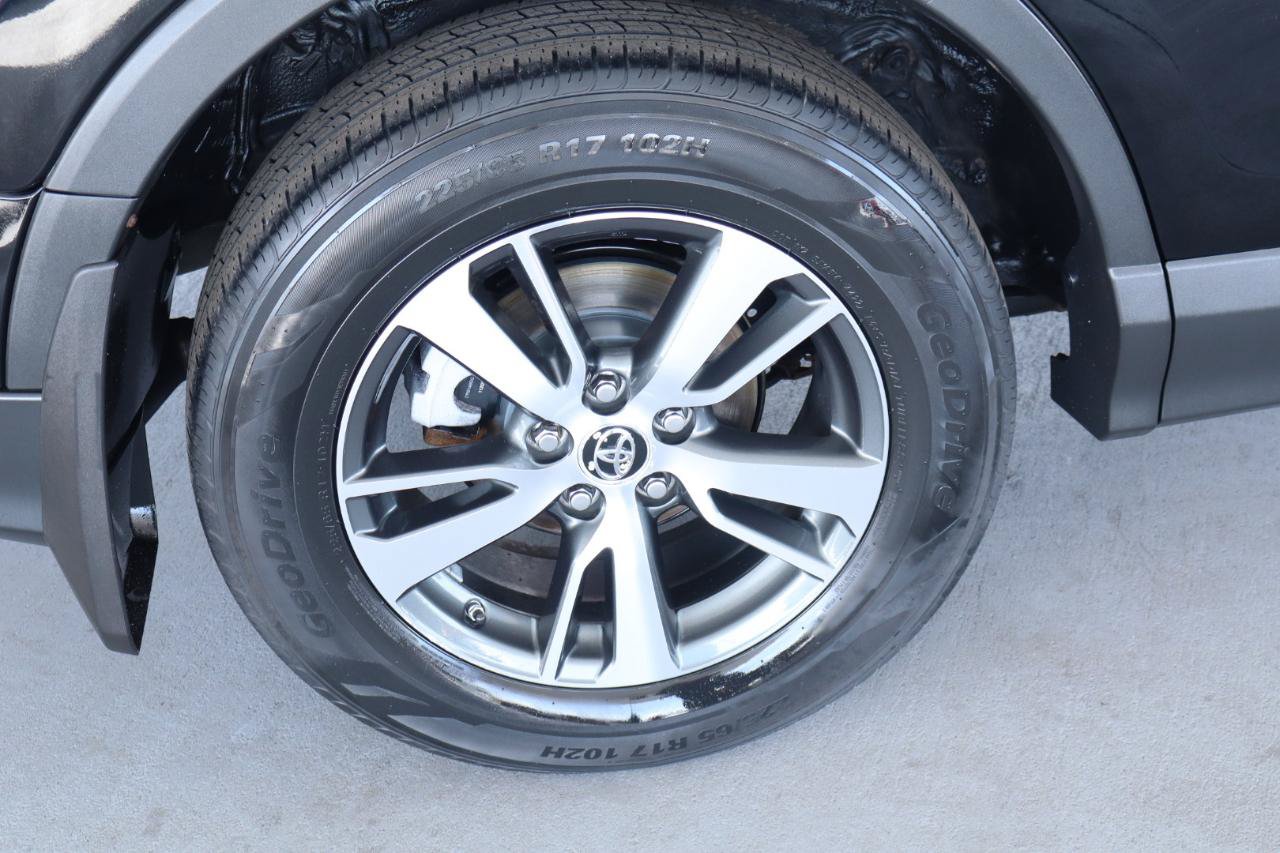 Used 2017 Toyota RAV4 XLE w/ All Weather Liner Package AWD/4WD image 42