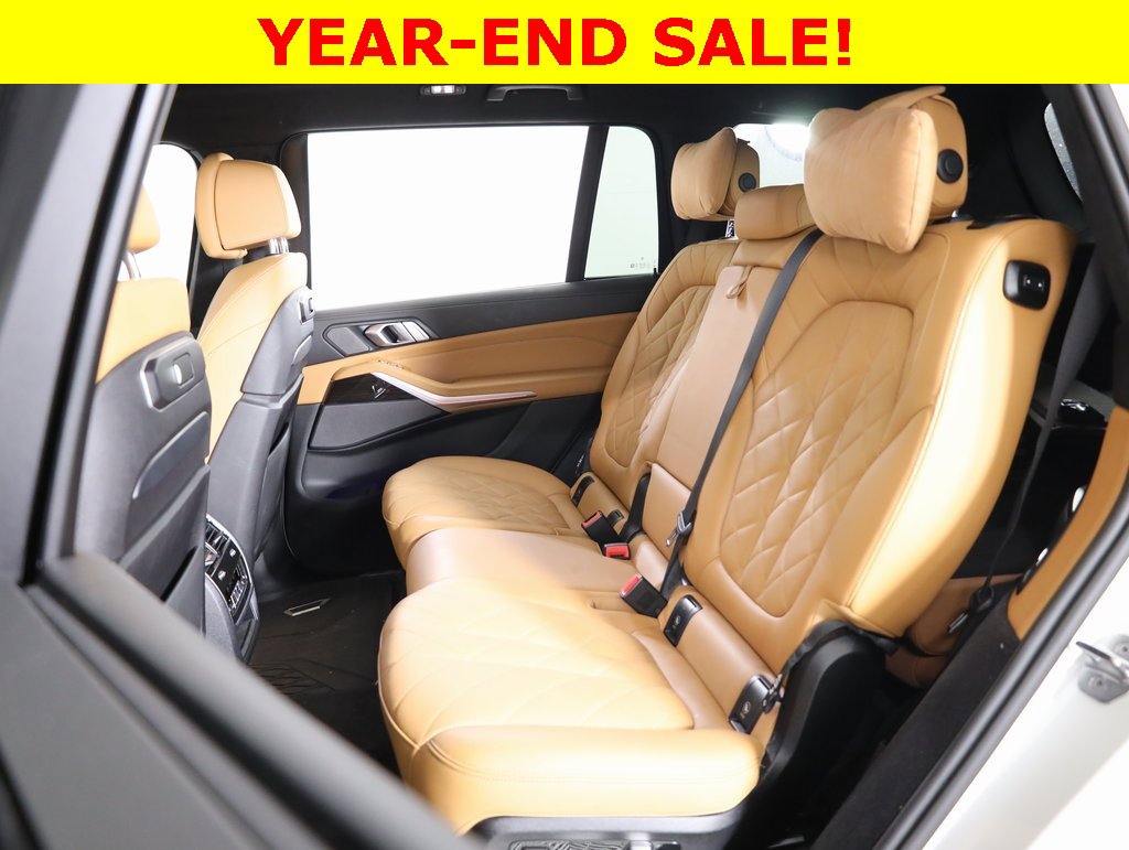 Used 2023 BMW X7 xDrive40i w/ Executive Package image 37