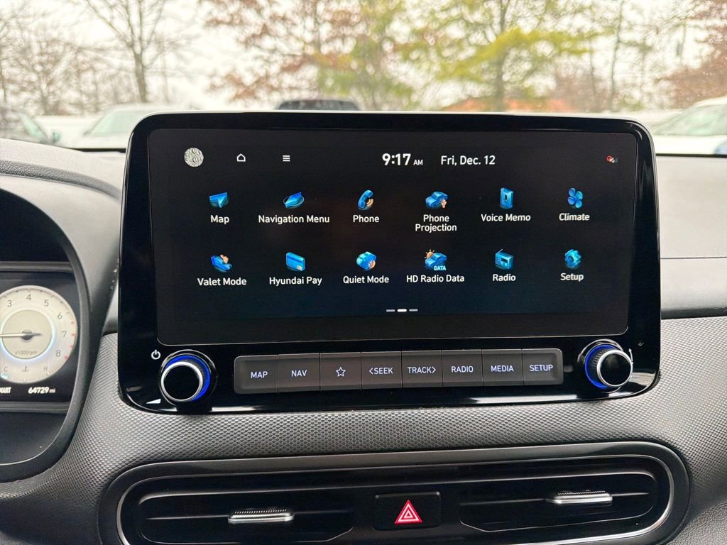 Used 2023 Hyundai Kona Limited image 32