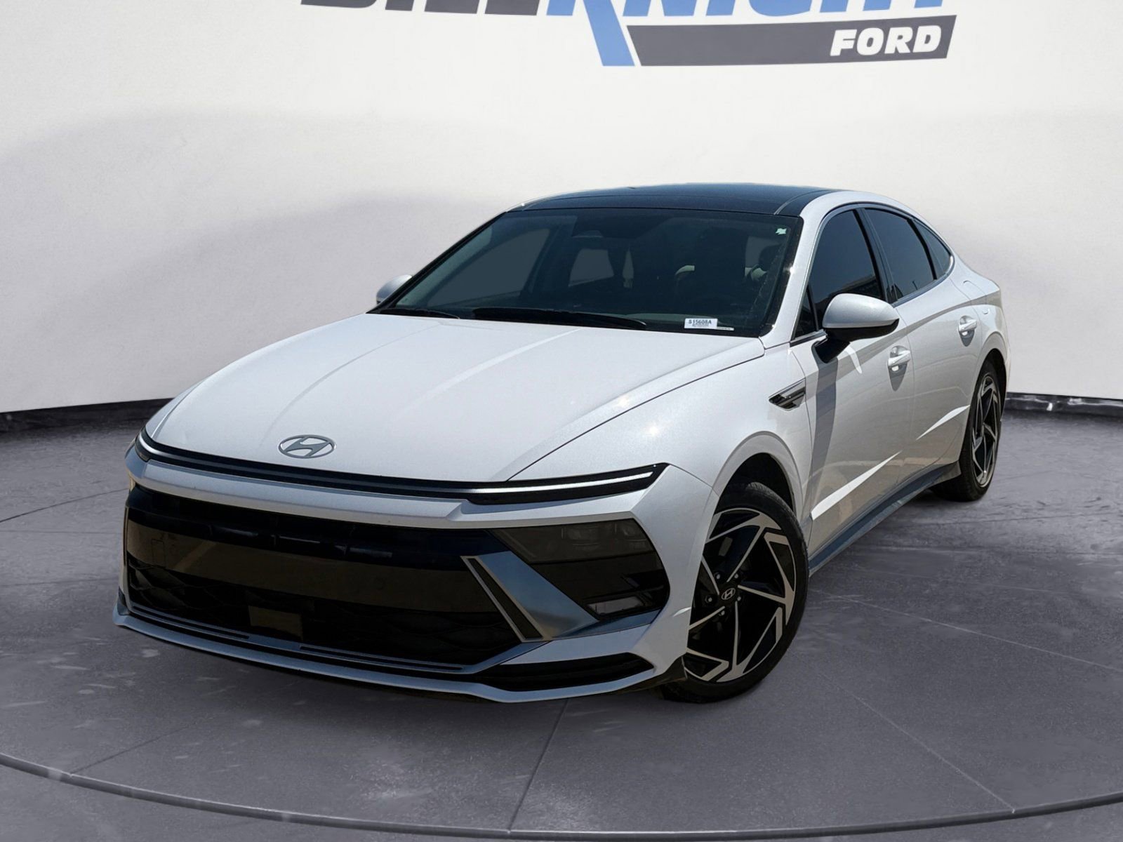 Used 2025 Hyundai Sonata SEL image 1