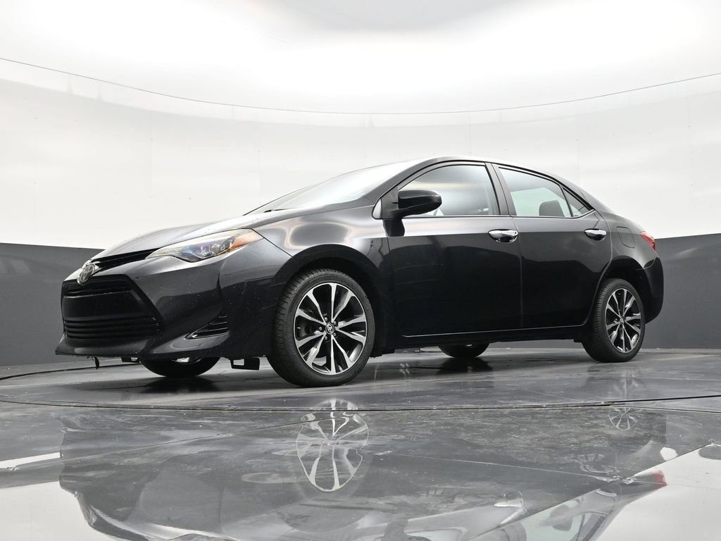 Used 2018 Toyota Corolla LE image 21