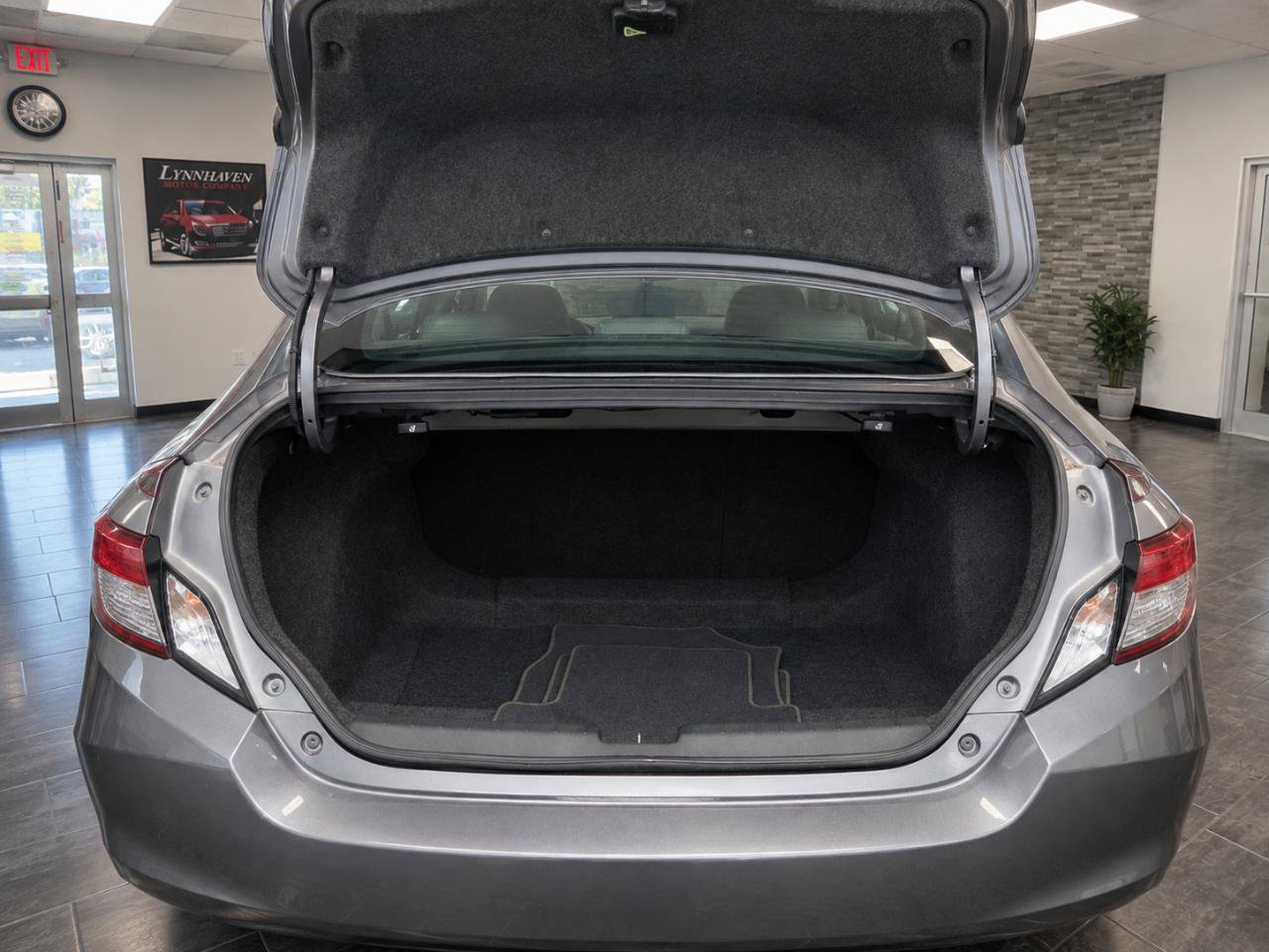 Used 2018 Honda Civic EX-T image 15