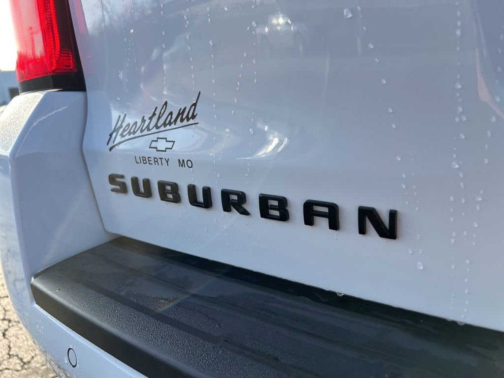 Used 2019 Chevrolet Suburban Premier image 14