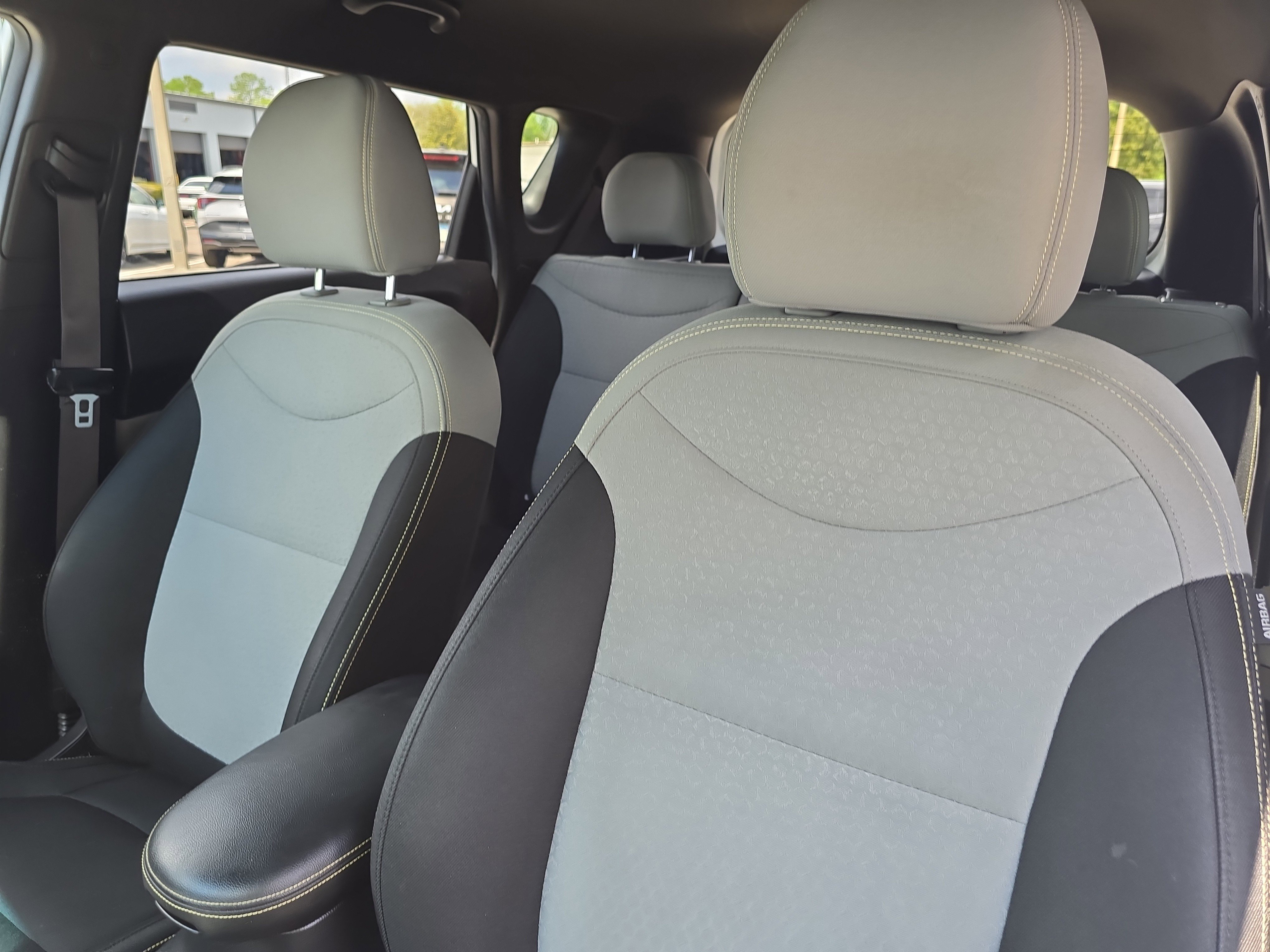 Used 2016 Kia Soul + image 21