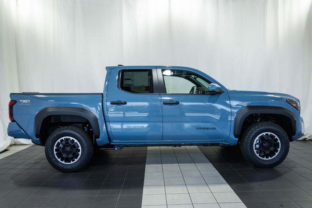 New 2026 Toyota Tacoma TRD Off-Road image 3