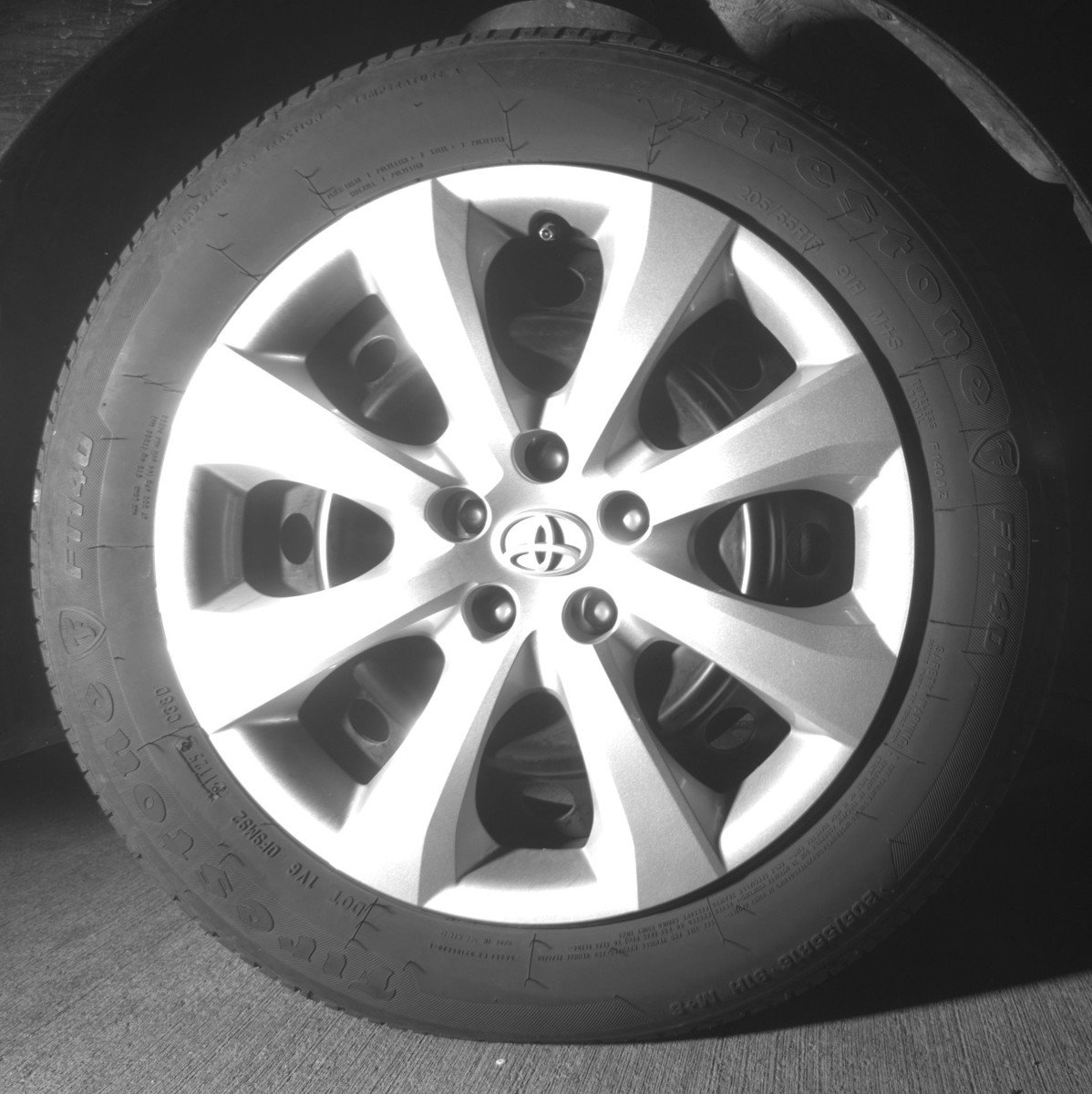 Used 2025 Toyota Corolla LE FWD image 13
