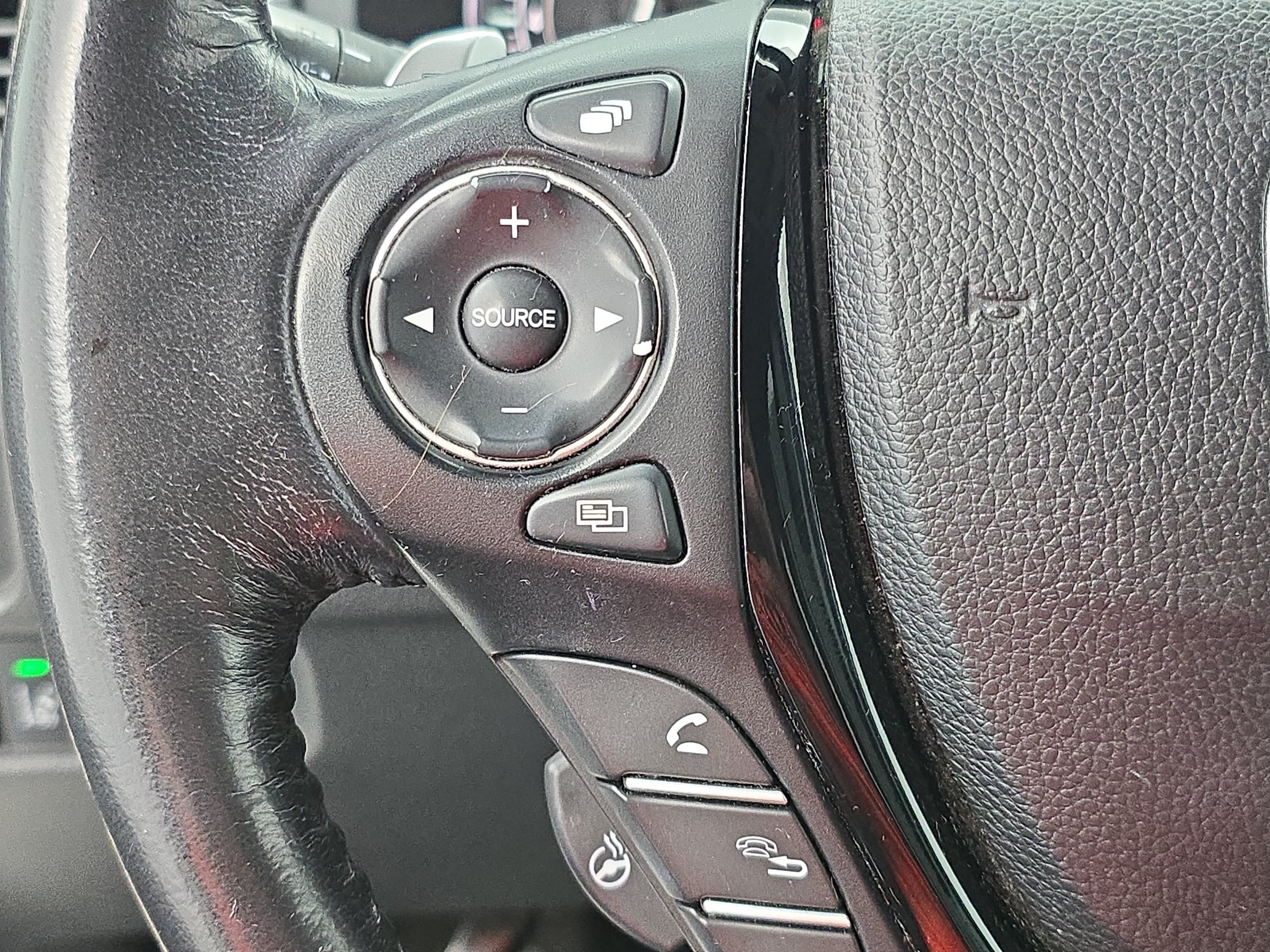 Used 2016 Honda Pilot Elite image 18