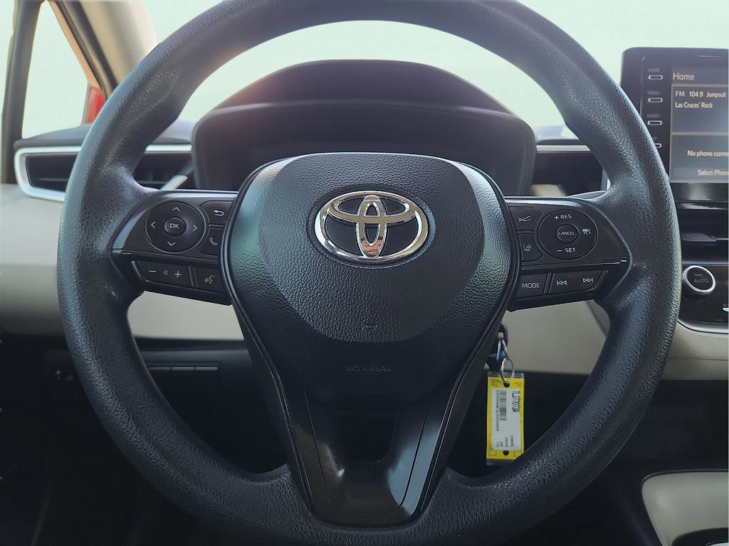Used 2020 Toyota Corolla LE image 19