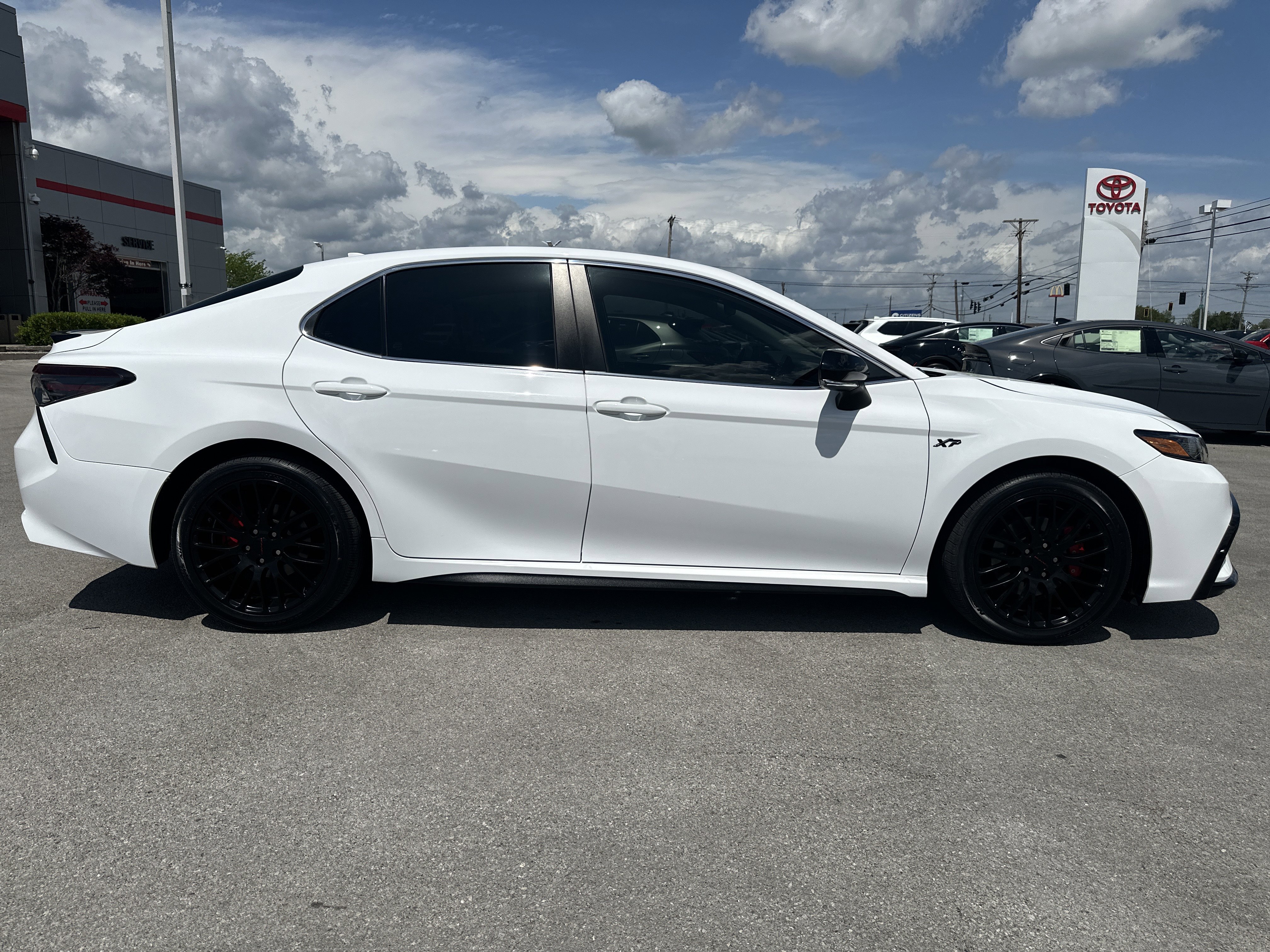 Certified 2024 Toyota Camry SE FWD image 4