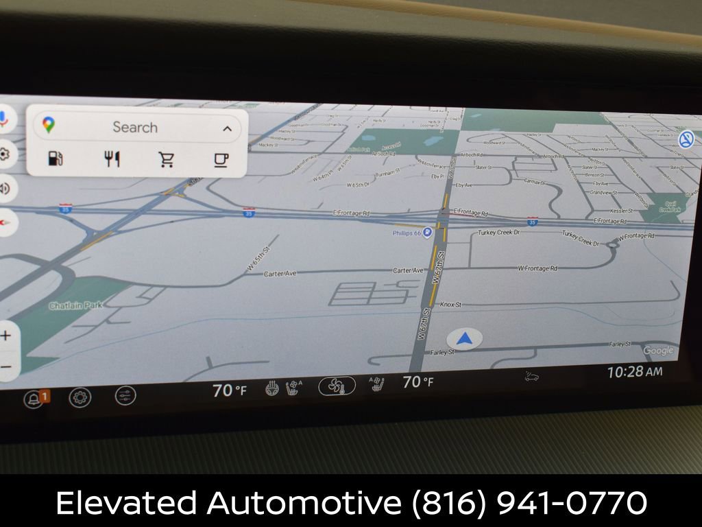 Certified 2025 Nissan Murano Platinum w/ Cargo Package image 9