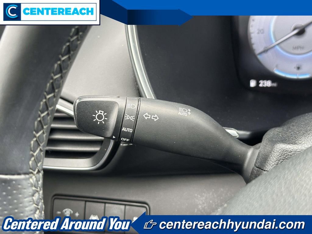 Used 2023 Hyundai Santa Fe Calligraphy image 22