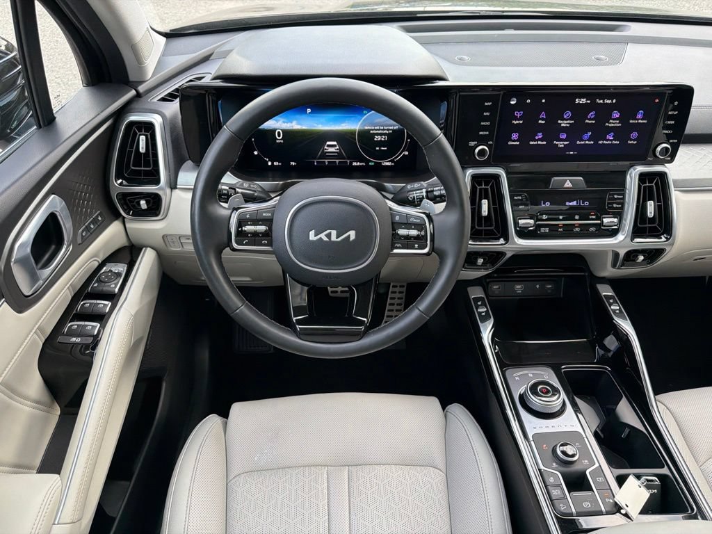 Certified 2023 Kia Sorento SX Prestige w/ Panoramic Sunroof Package AWD/4WD image 27