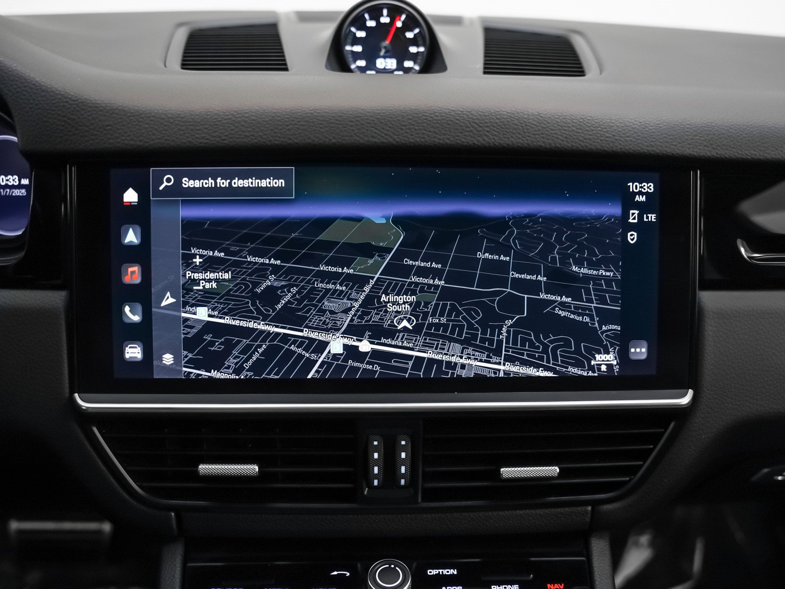 Used 2023 Porsche Cayenne image 21