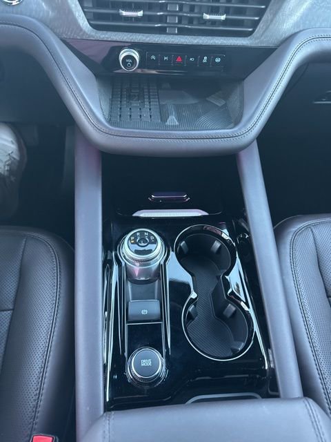 Used 2025 Ford Explorer Platinum w/ LUX Leather Package image 19