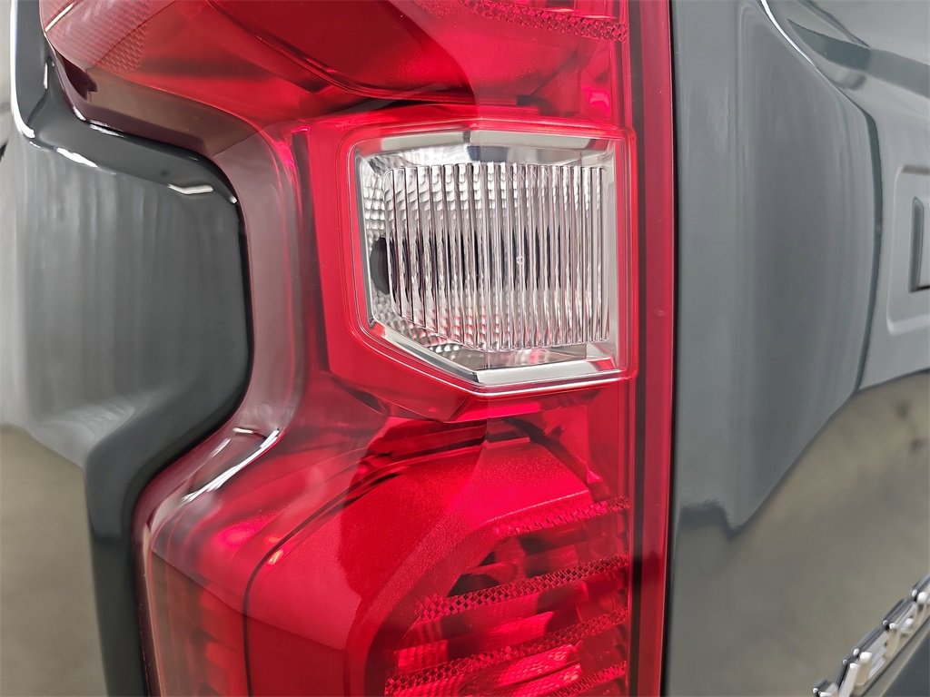 Certified 2025 Chevrolet Silverado 1500 LT image 40
