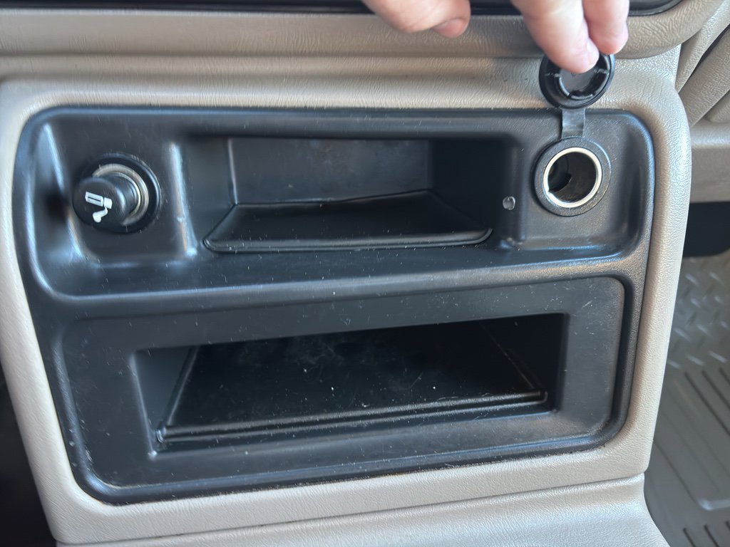 Used 2006 Chevrolet Silverado 2500 LT w/ Heavy-Duty Power Package image 24