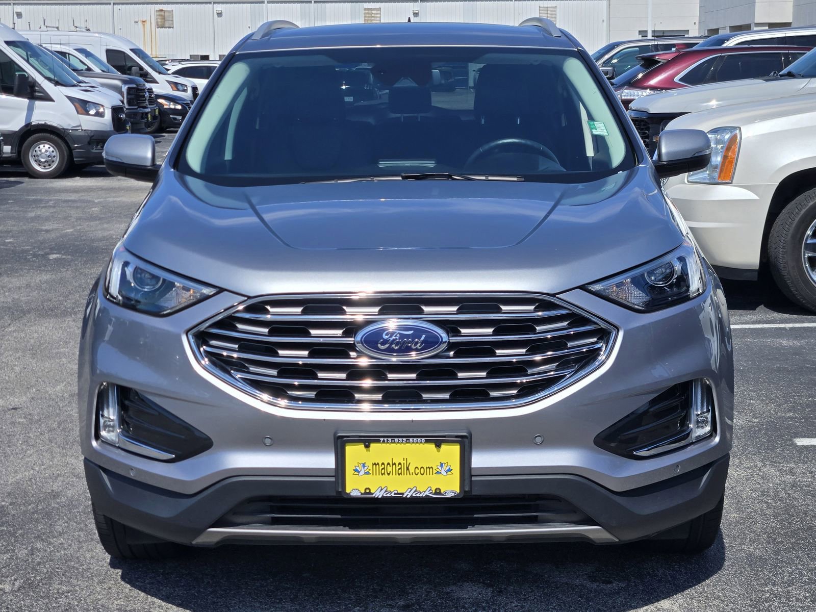 Used 2023 Ford Edge Titanium AWD/4WD image 2